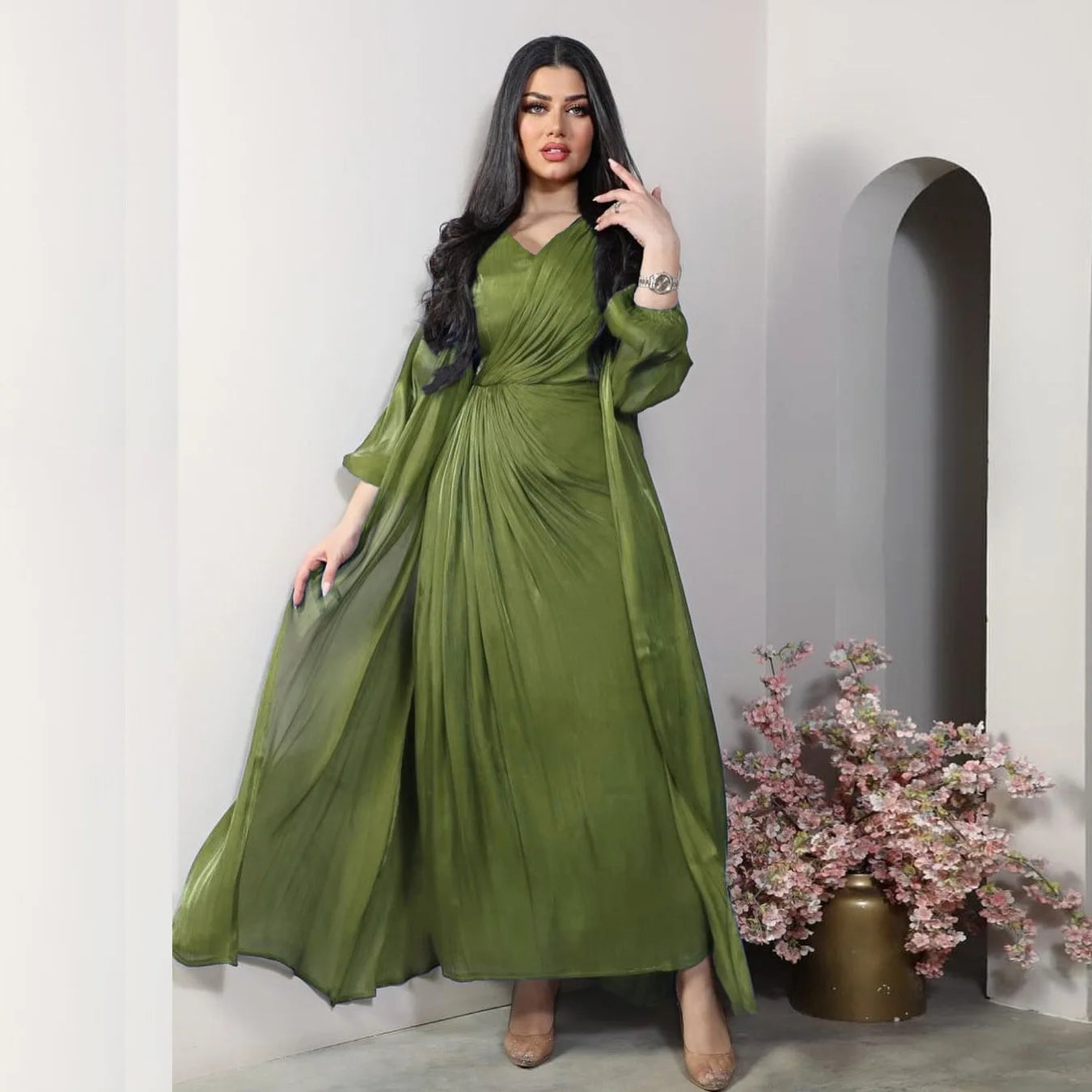 Silky Satin 2-Piece Abaya Set – Morocco/Dubai Style Evening & Eid Dress