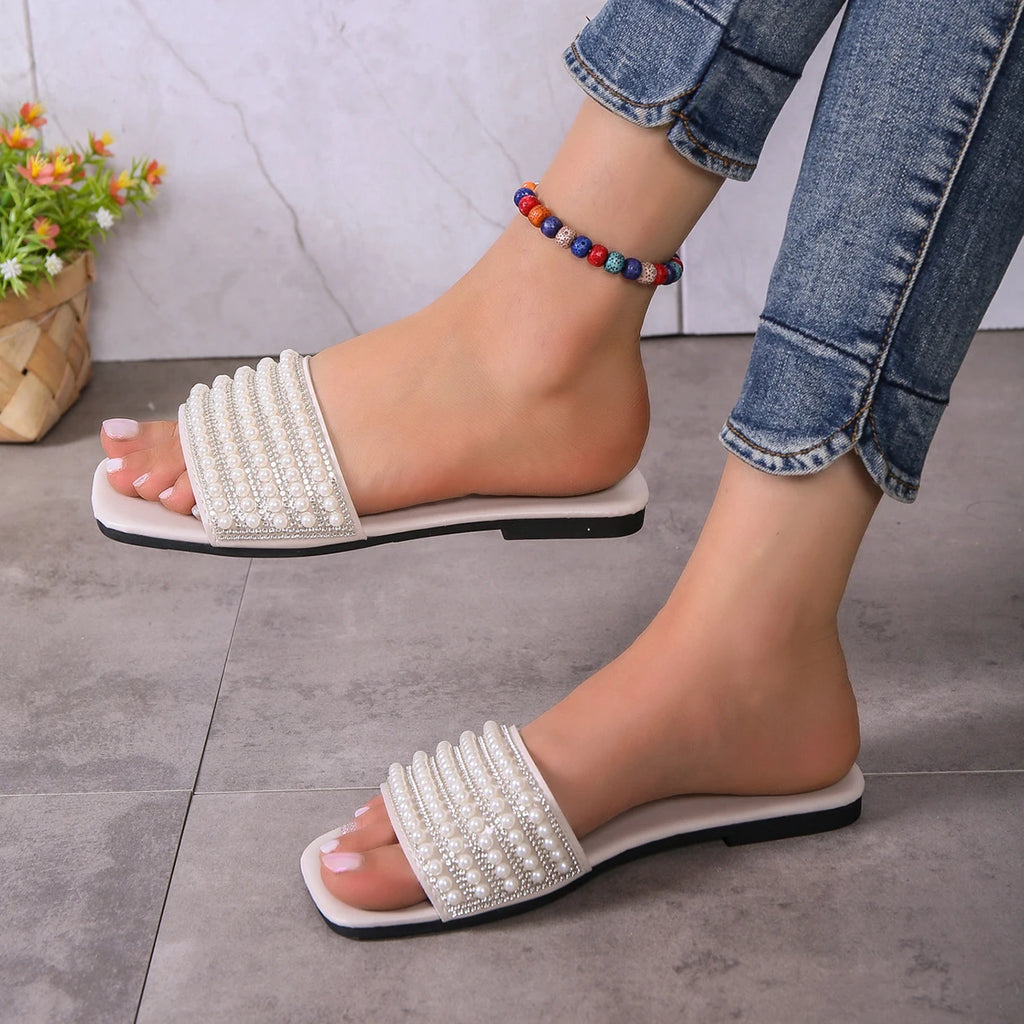 Flat Sandals with Pearl & Rhinestone Details – Fashion Women’s Slip-Ons