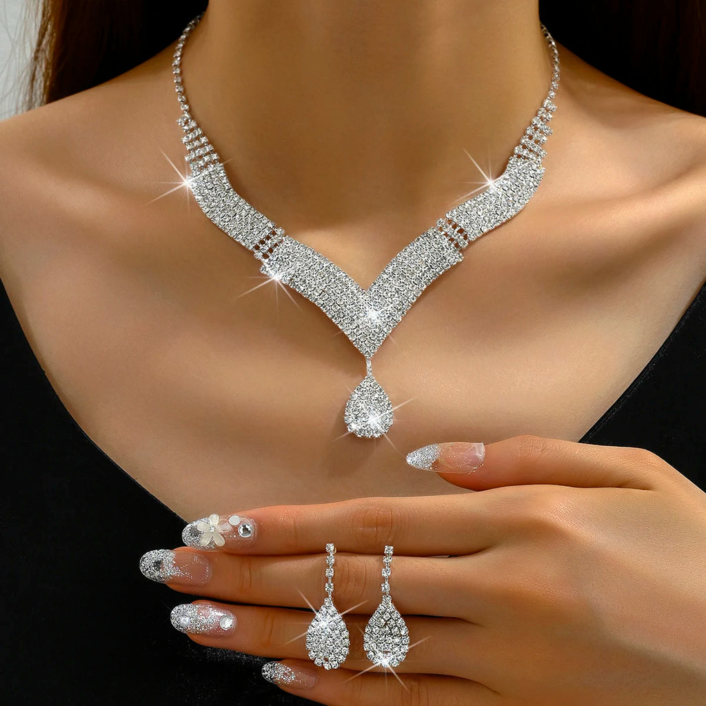 3-Piece Rhinestone Jewelry Set – Necklace & Earrings for Weddings