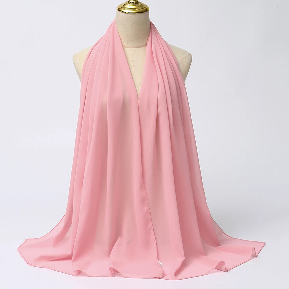 Long solid-color chiffon hijab — lightweight and elegant.