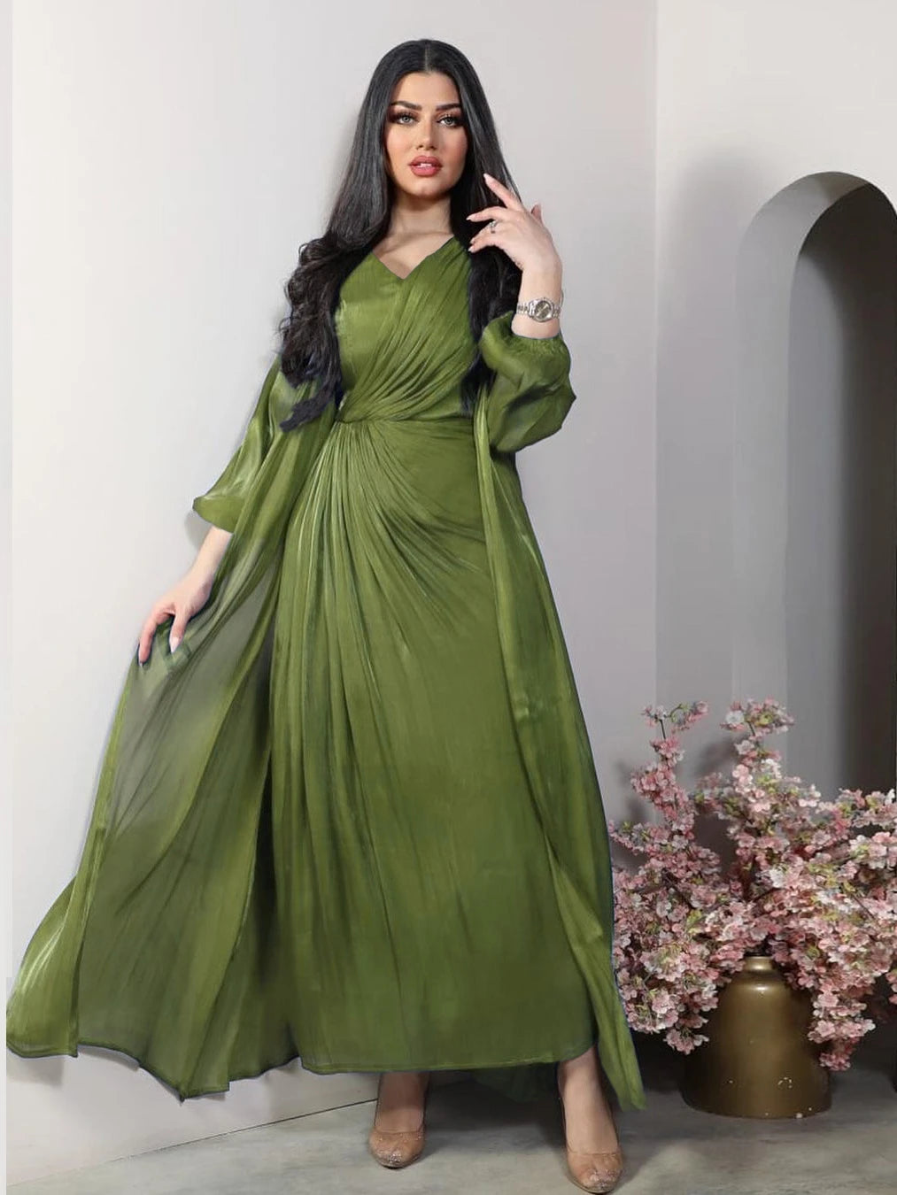 Silky Satin 2-Piece Abaya Set – Morocco/Dubai Style Evening & Eid Dress