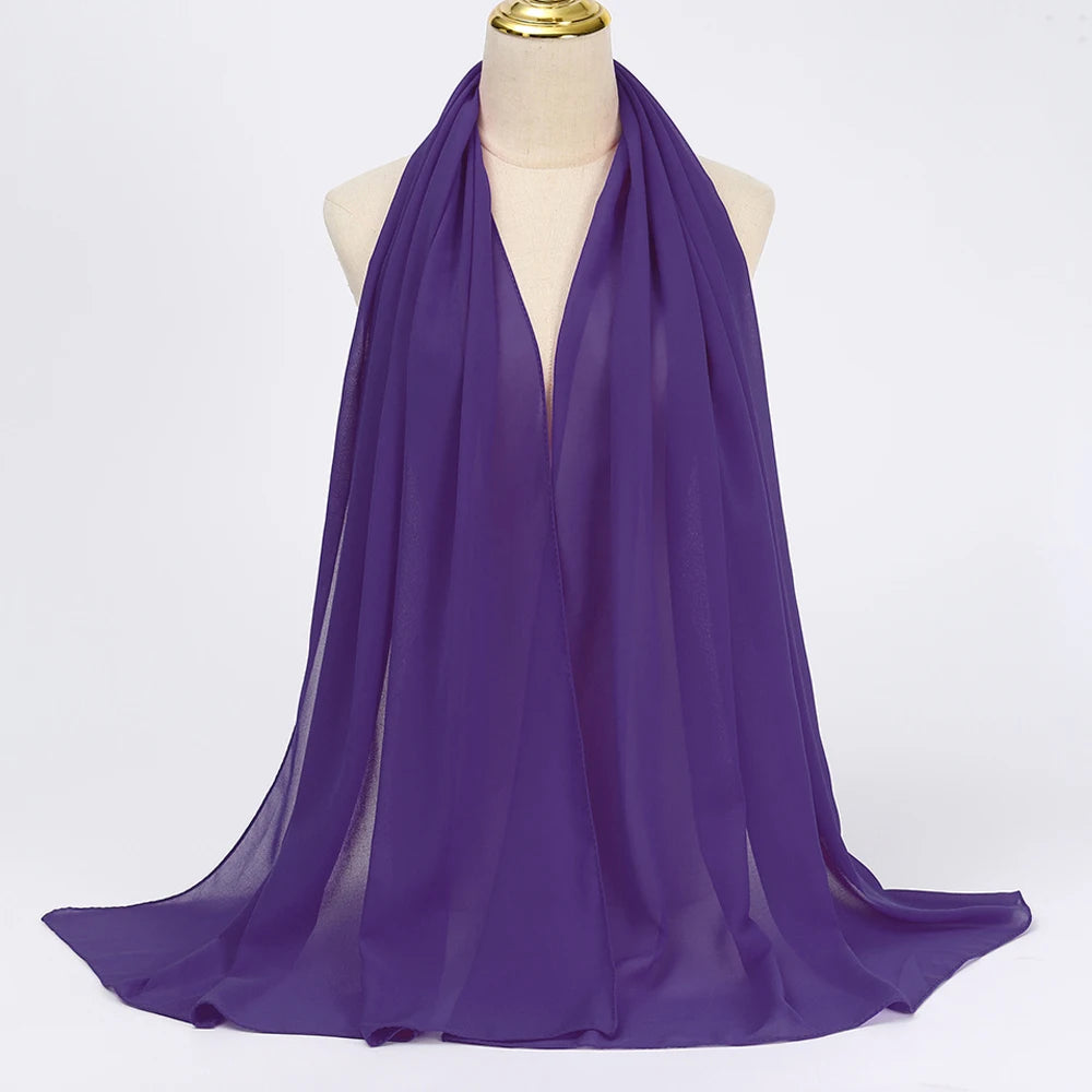 Long solid-color chiffon hijab — lightweight and elegant.