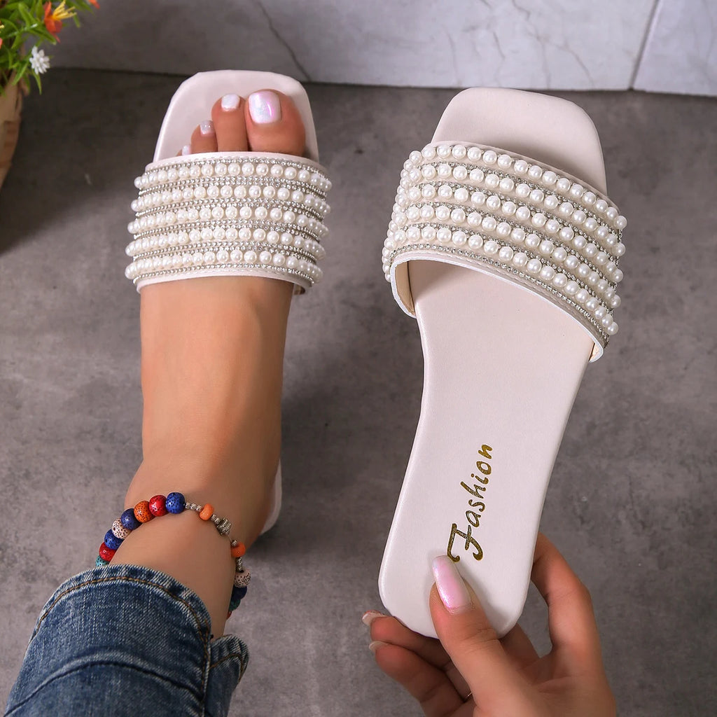 Flat Sandals with Pearl & Rhinestone Details – Fashion Women’s Slip-Ons