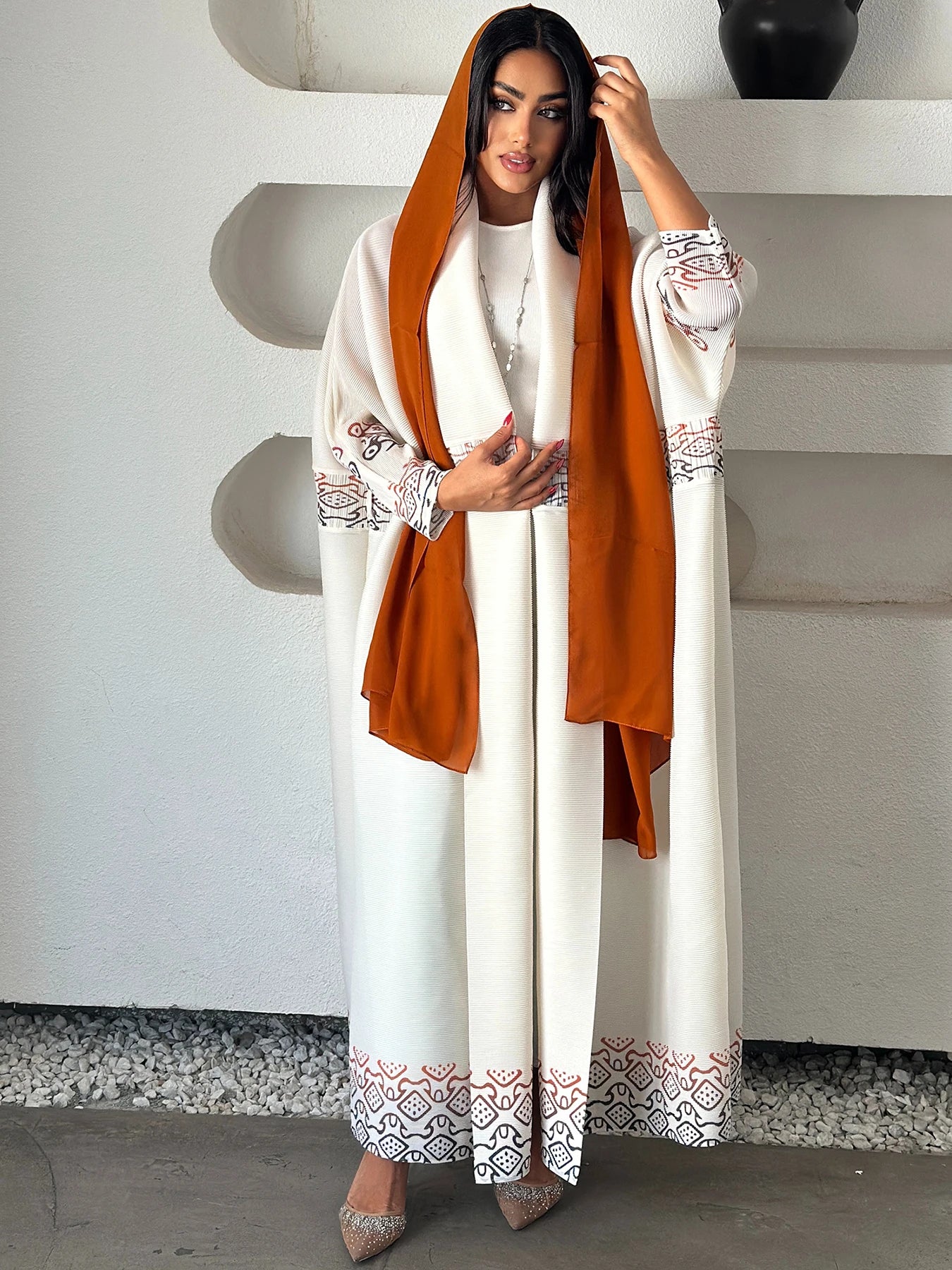 Luxury Pleated Eid Abaya for Women – Dubai Style with Belt