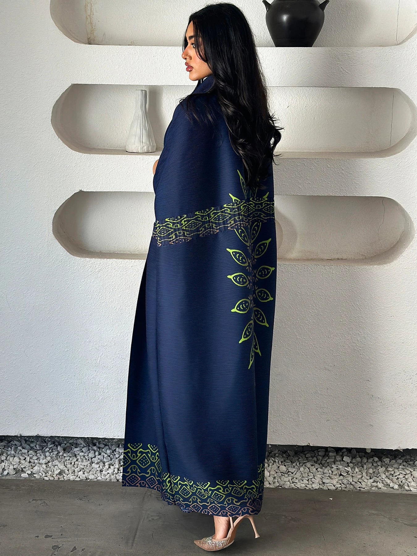 Luxury Pleated Eid Abaya for Women – Dubai Style with Belt