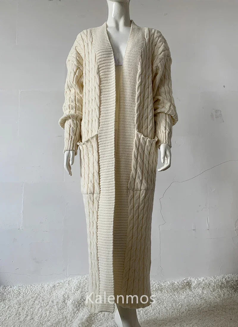 Long Knitted Cardigan for Women – Loose, Warm & Casual Layering Piece